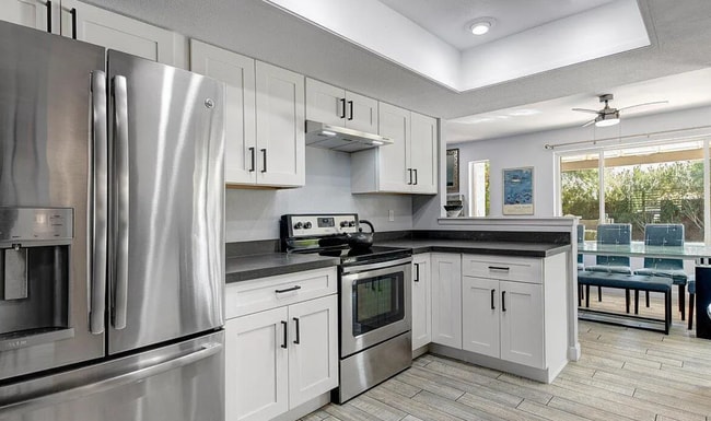 Photo - 4909 E Waltann Ln