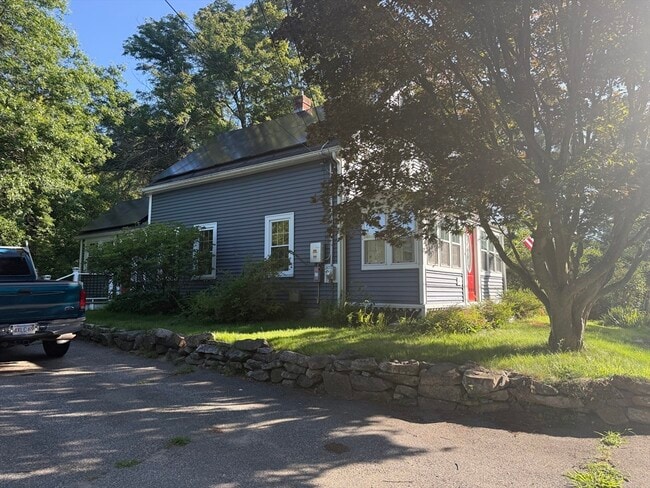 Photo - 64 W Main St