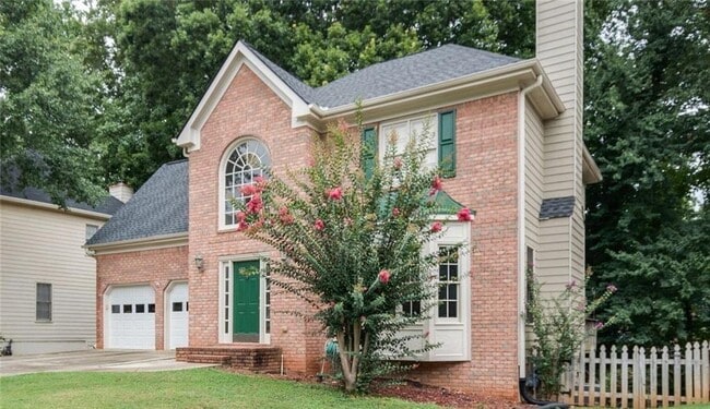 Photo - 1489 Justin Dr