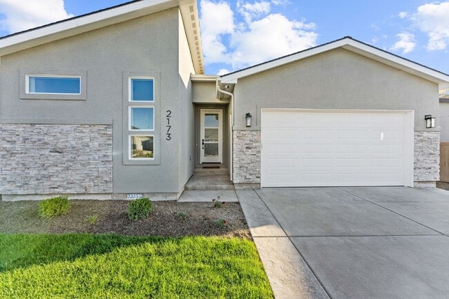Building Photo - Charming 3 Bed, 2 Bath Home in Nampa, ID with Spacious Layout and Modern Touches!