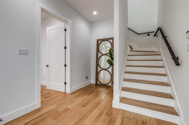 Photo - 2714 N Carroll Ave