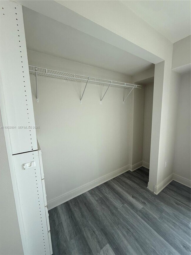 Photo - 5787 SW 72nd St Unidad 5787