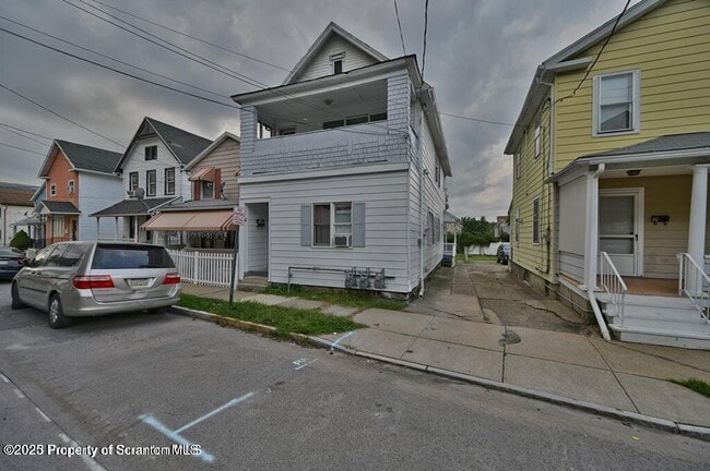 Photo - 78 Kidder St