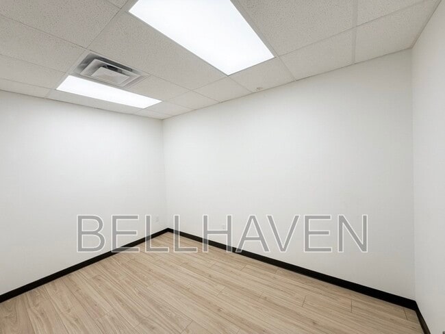 Photo - 134 W Main St