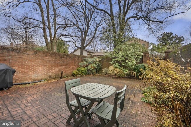 Photo - 3702 12th St S