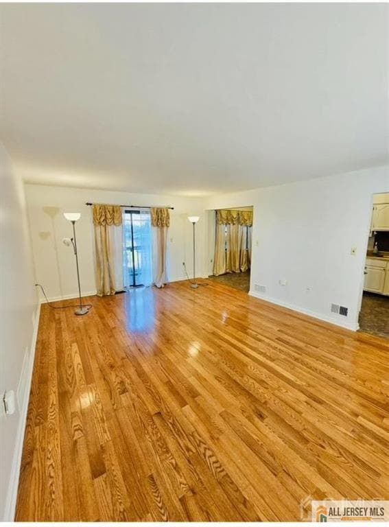 Photo - 144 Beverly Hl Ter