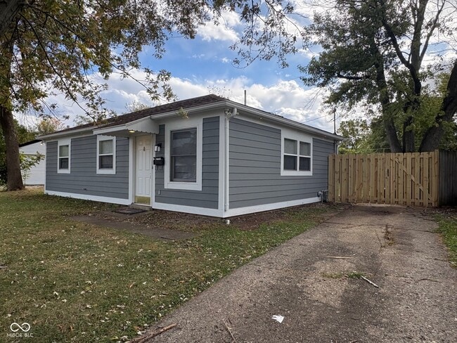 Photo - 8231 E 50th St