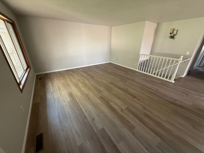 Twin Home For Rent - Twin Home For Rent