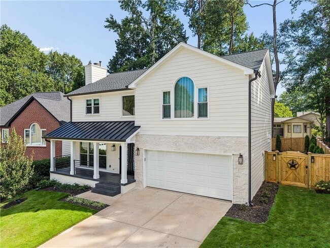 1181 Alexandria Ct NE