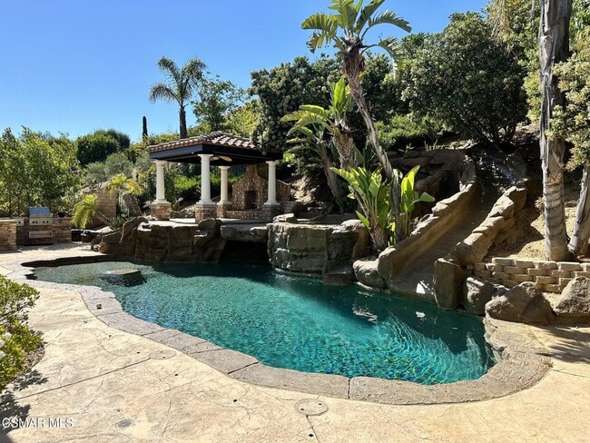 Photo - 3073 Heavenly Ridge St