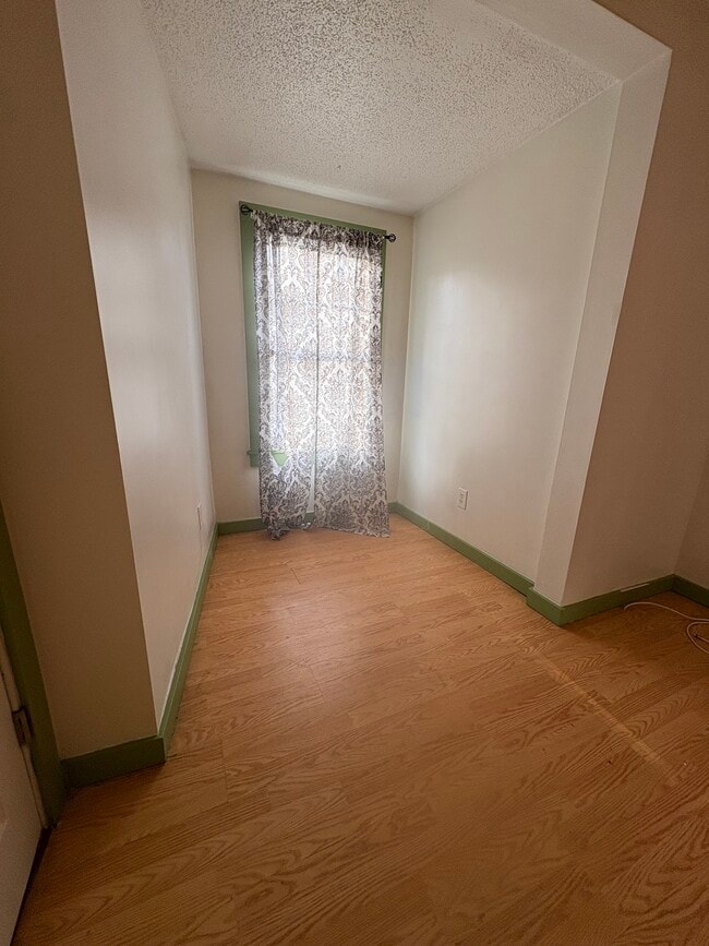 Photo - 374 Migeon Ave