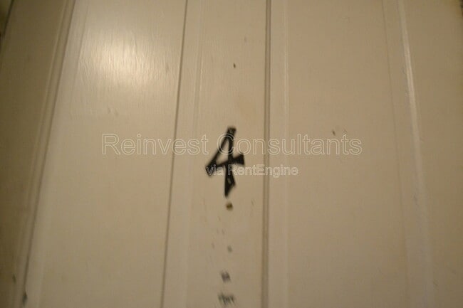 Photo - 1042 Marshall Ave Unit 4