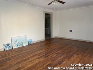2890 Pecan Corner
