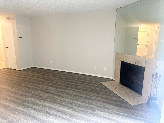 Photo - 2120 El Paseo St Unit 1301