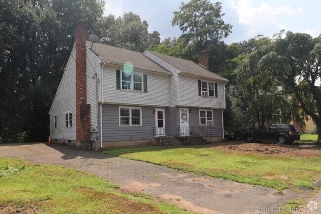 Building Photo - 74 Westerly St Rental