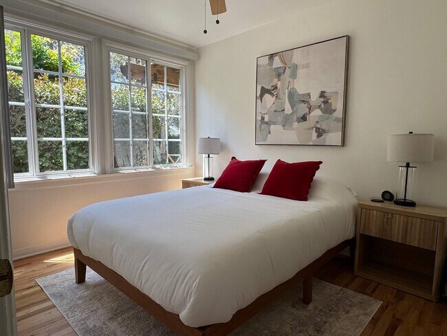 Photo - Lion's Grove B Unit 6664