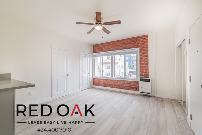 Photo - 147 Normandie Ave Unidad 201 Rental