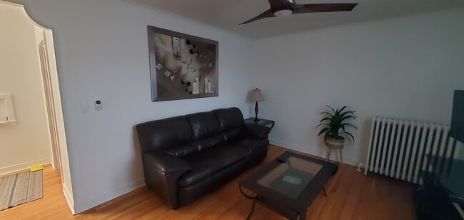 Photo - 1338 Main St Unit 7