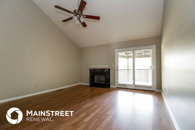 Photo - 516 Church Ln