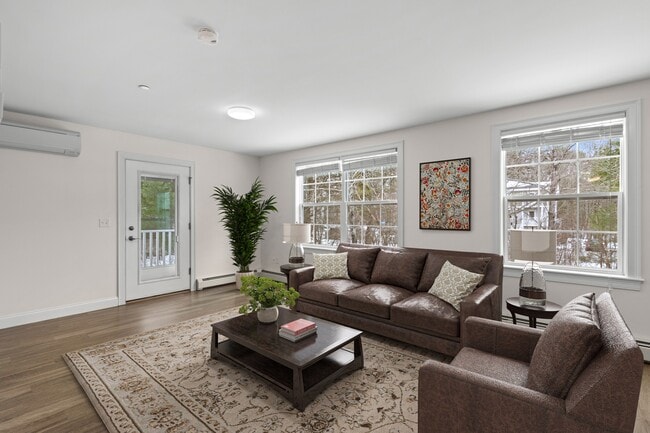 Photo - Carrier Woods Apartments