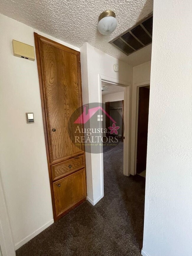 Photo - Southside Duplex with Covered Parking-Great location