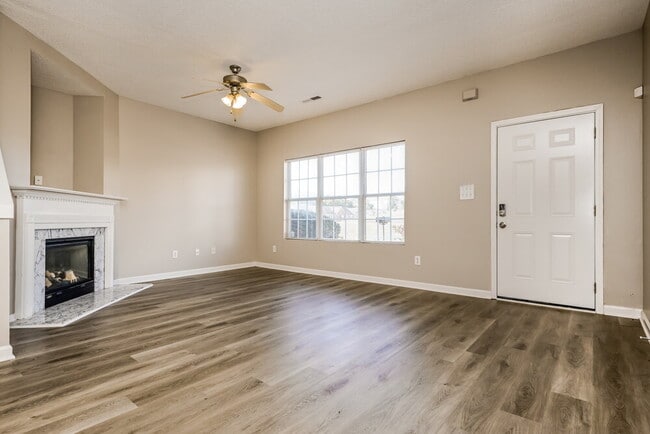 Photo - 4511 Heritage Pkwy