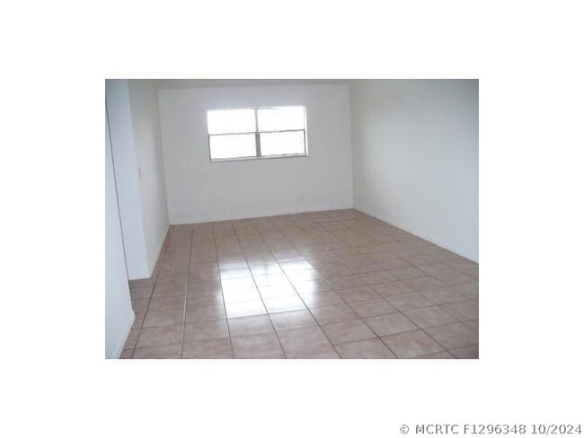 4181-4187 NW 114th Ave