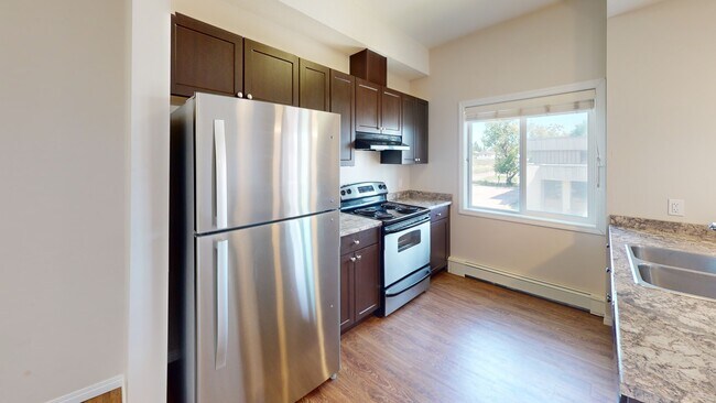 Photo - 10004-1097A 97A St Unit 306