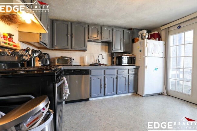 Photo - 3 Cottage St Unit 1