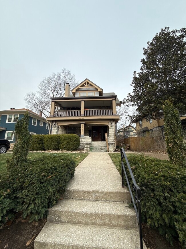 Building Photo - 3704 Jefferson St Unit 2