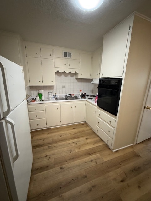 Kitchen - 302 S Independence St Apartamentos Unidad I