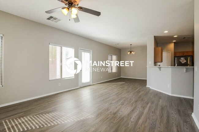 3 Bedroom Pet-Friendly Home in Phoenix, AZ with Main Street Renewal