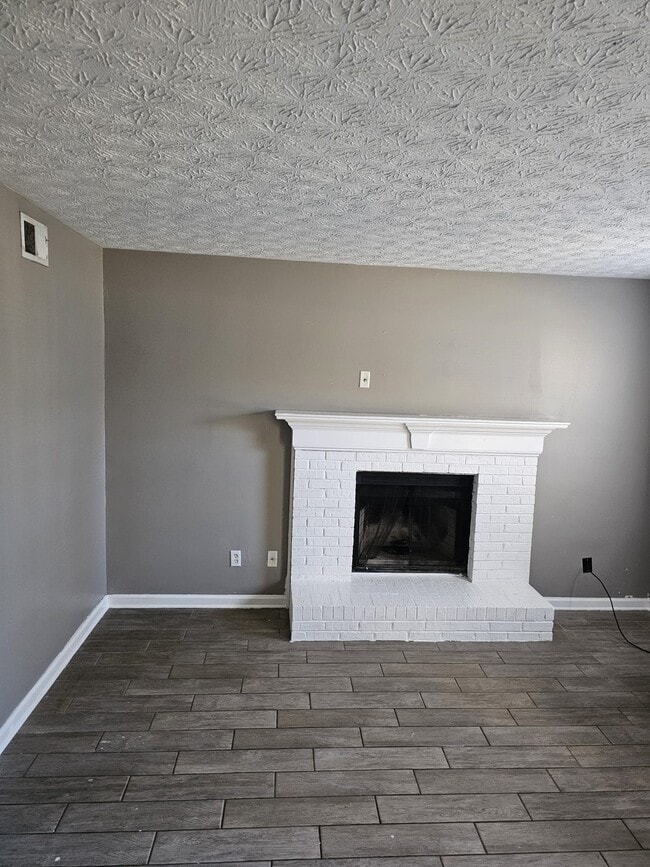 Photo - 2398 Cragstone Ct Unit 2398 Cragstone CT, Lithon