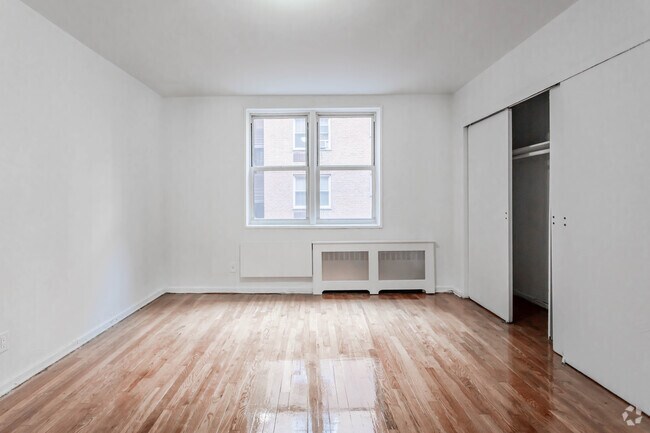 BEDROOM 1BR