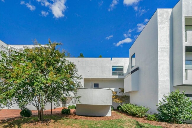 Photo - 501 Fenton Pl Unit N