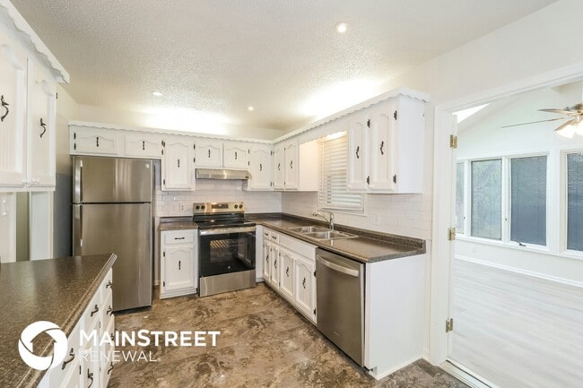 Photo - 7616 N Serene Ave