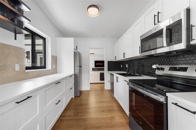 Photo - 485 NW 132nd St