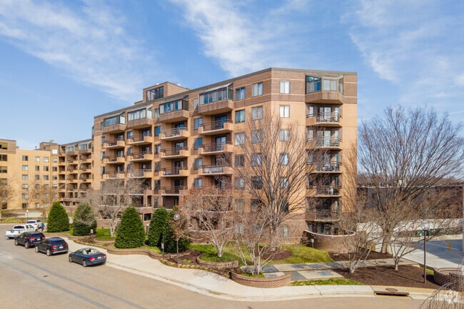 Observatory of Georgetown - Observatory of Georgetown Apartments