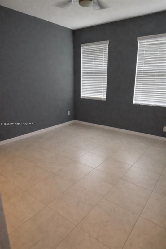 Photo - 1040 NW 33rd Ct