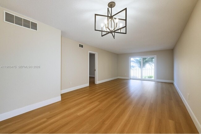 Photo - 333 NW 17th Ct Unit 203B