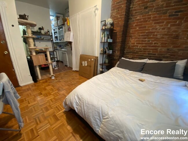 Photo - 40 Anderson St Unit 2