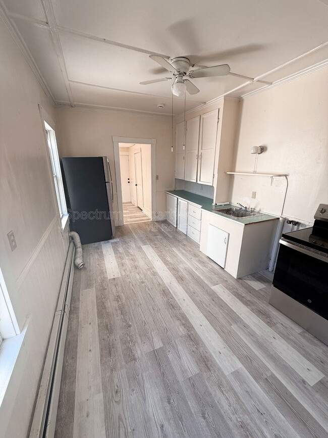 Photo - 22 Gold St Unit 3