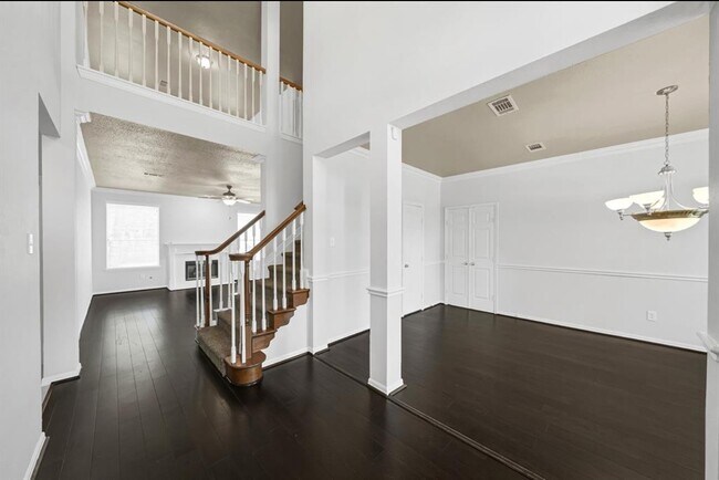 Photo - 3834 Echo Mountain Dr