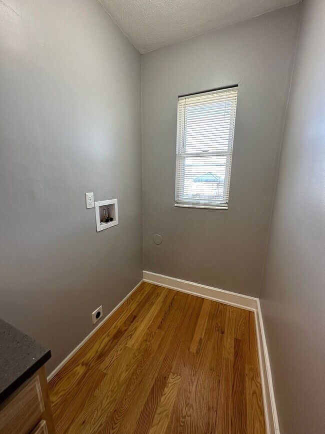 Photo - 56eve Unit 1