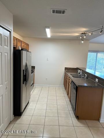 Photo - 6880 Skaff Ave Unidad 1-11