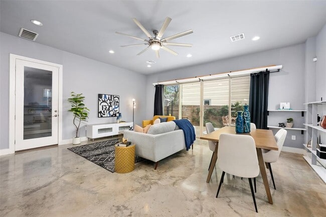 Photo - 1310 Cedar Ave