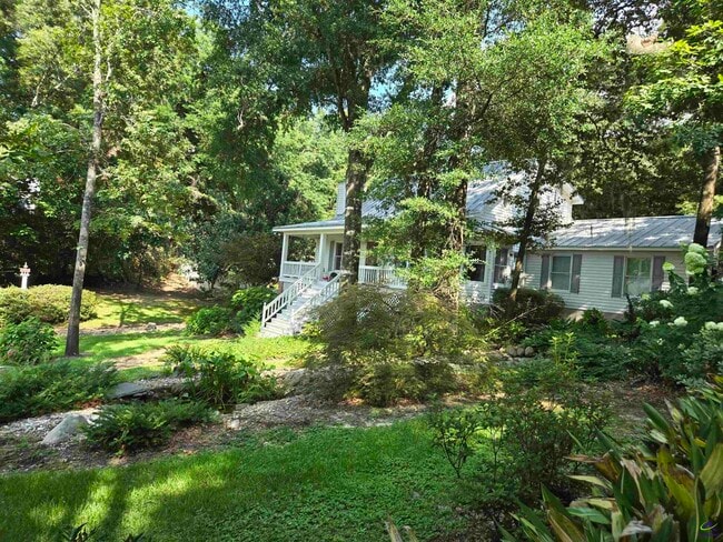 Photo - 217 Mossland Dr House