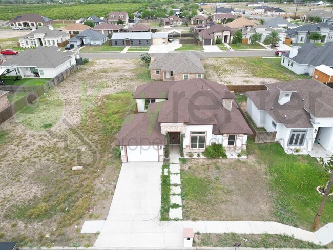 Photo - Beautiful 3 bedroom/ 2.5 bath Home in Edinburg