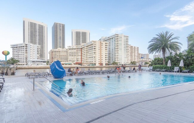 Photo - 2600 E Hallandale Beach Blvd Unit t3307