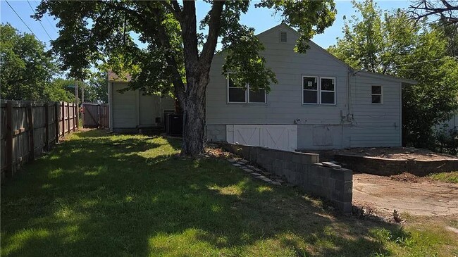 Photo - 4456 N Bellefontaine Ave